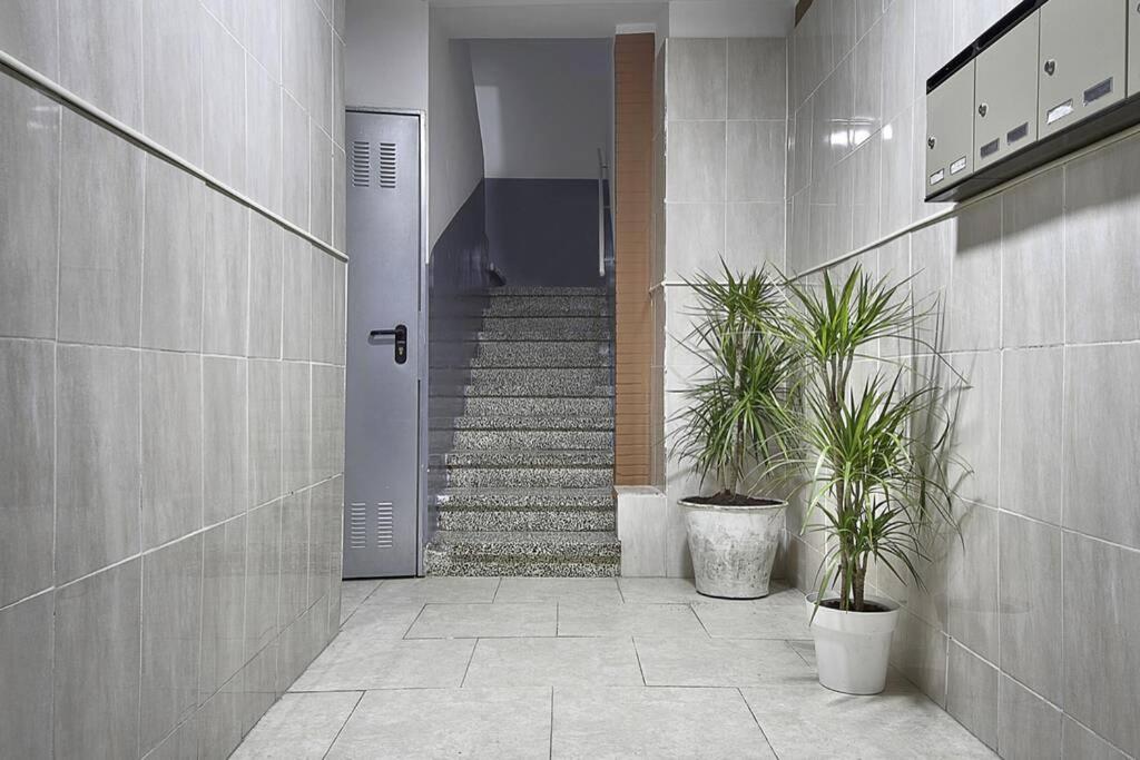 Acogedor apartamento en el centro de la ciudad Granada Exterior foto